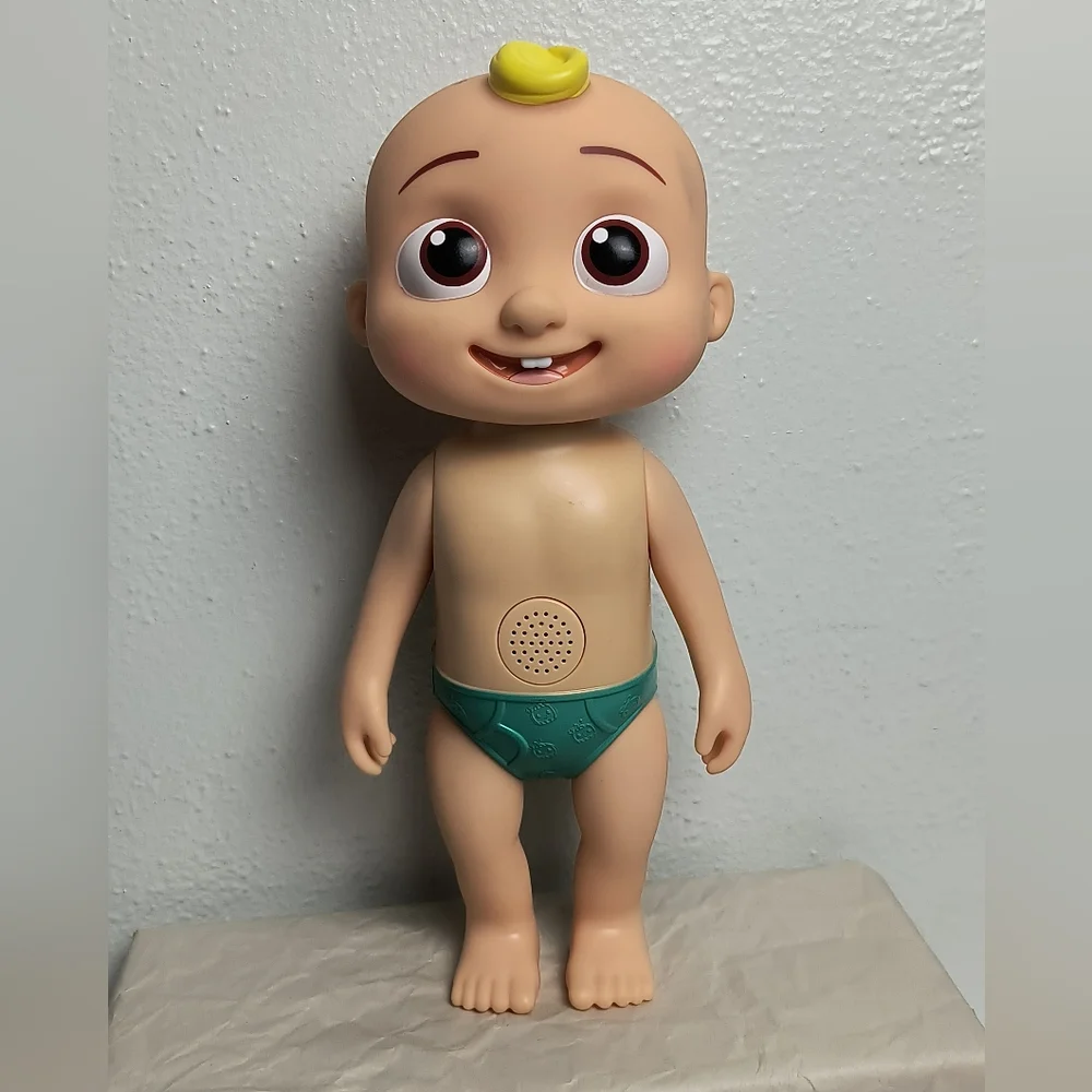 Cocomelo Deluxe Interactive Splash Splash JJ Doll